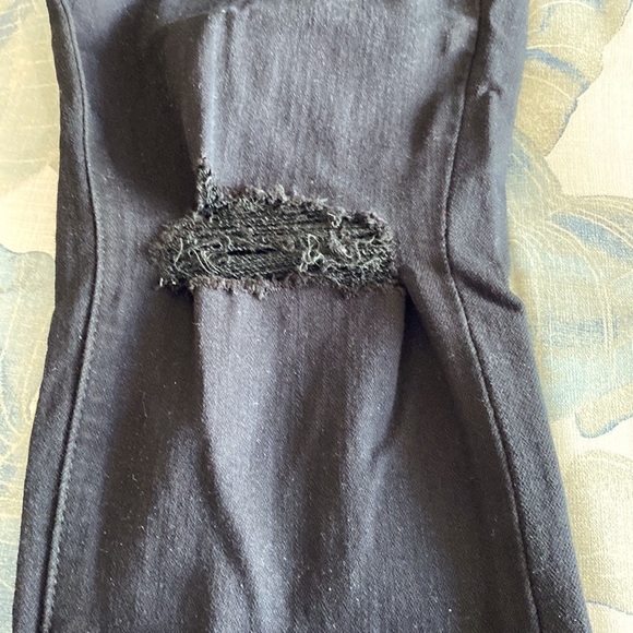 PAIGE Verdugo 5 pocket classic ankle distressed  jeans black NWT Size 29
C - Picture 15 of 16